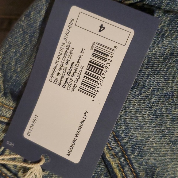 Universal Thread vintage curvy straight jeans 👖 - Picture 4 of 15